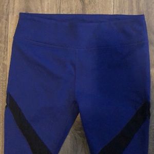 Royal blue cropped leggings